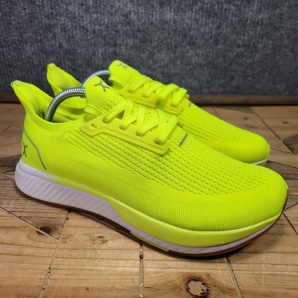 Flux Adapt Runner Men's 8.5 Women's 10 Neon Yellow Running Barefoot Knit Shoes
